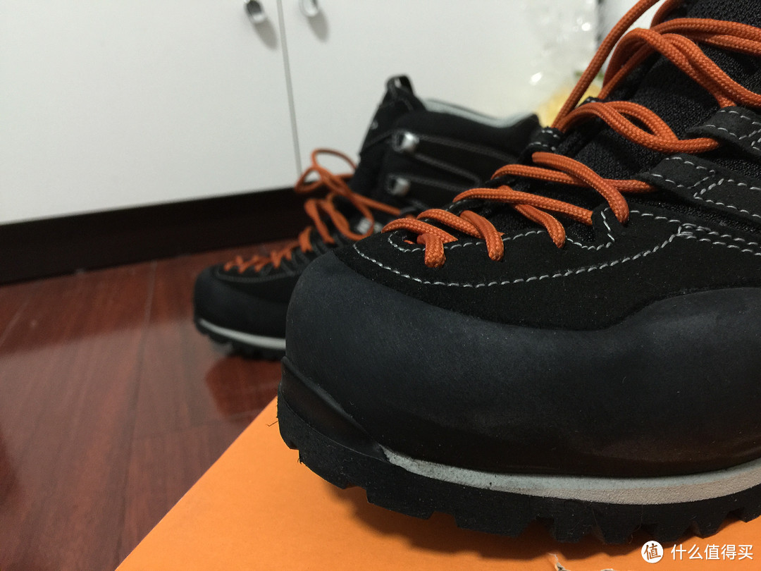 伪驴的冲动就是魔鬼：AKU意大利产 Viaz GTX 登山鞋入手