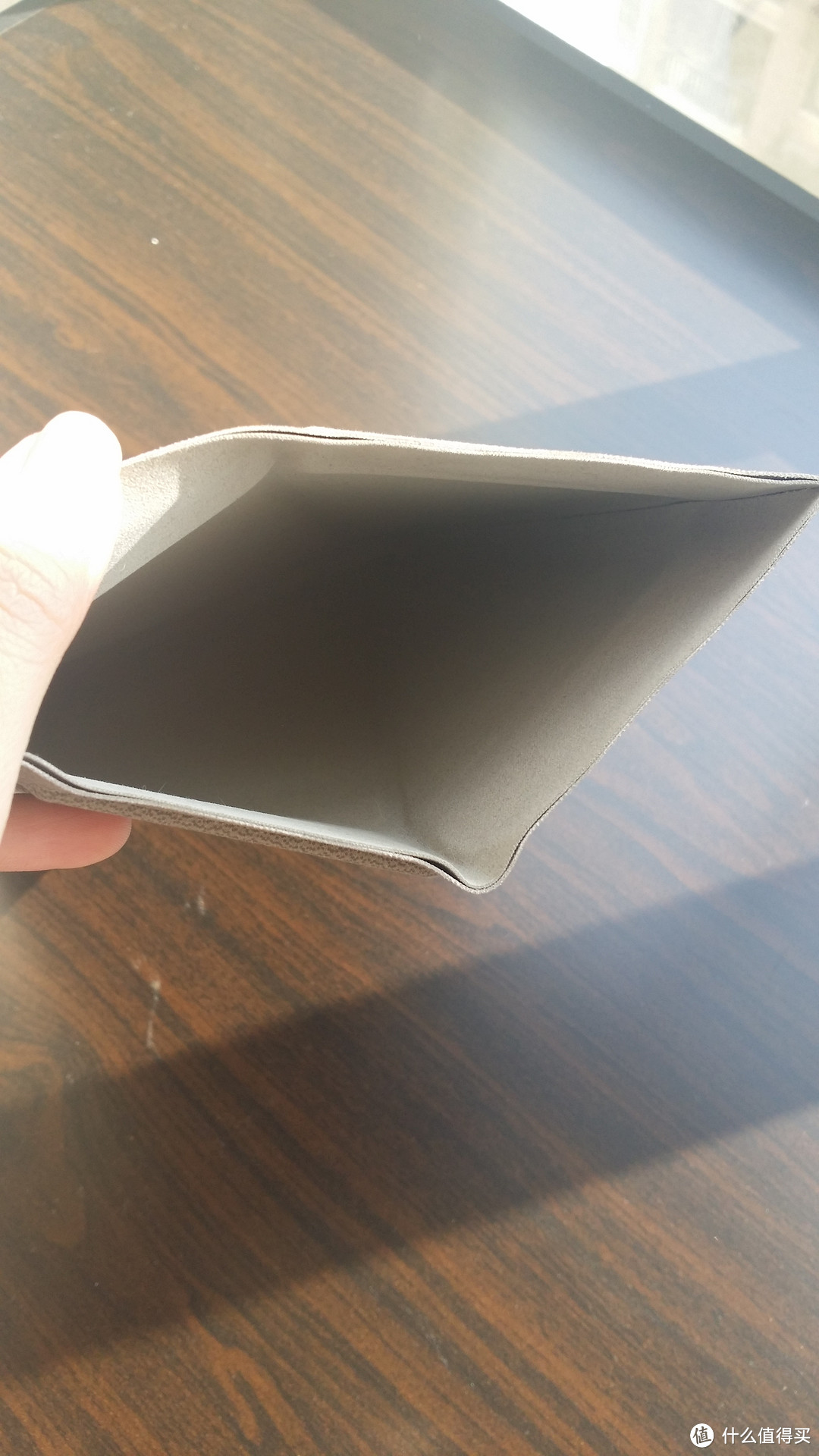还原最初的轻薄 moshi摩仕iPad mini多角度保护套