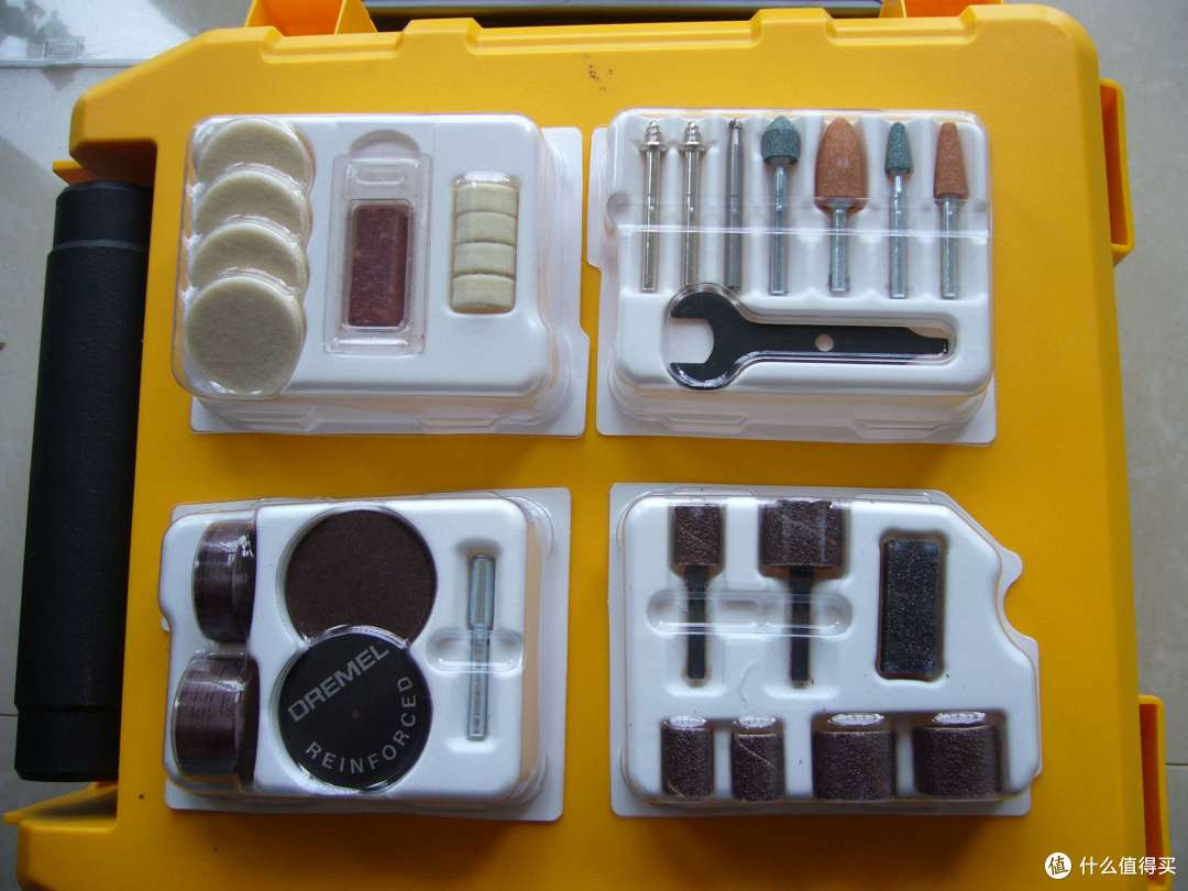 琢美 Dremel 709-02 110-Piece All-Purpose Rotary Accessory Kit(切割、喷砂、抛光、研磨、清洗附件)