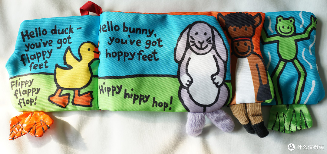 娃的玩具及布书:Skip hop 布玩偶 & FUNNY FEET布书