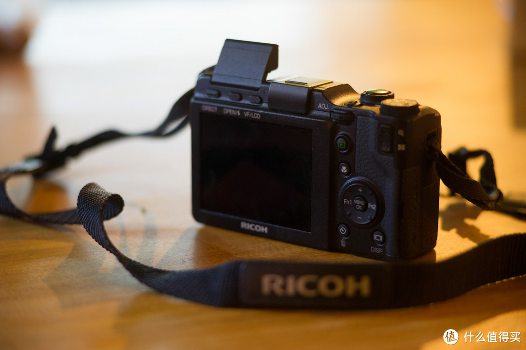 RICOH 理光 GXR，买了就是小白鼠