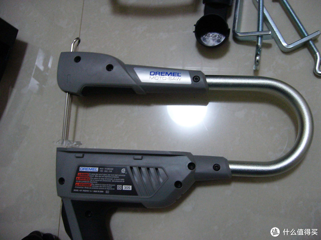 琢美 Dremel MS20-01 Moto-Saw Variable Speed Compact Scroll Saw Kit金属，塑料和木头台锯