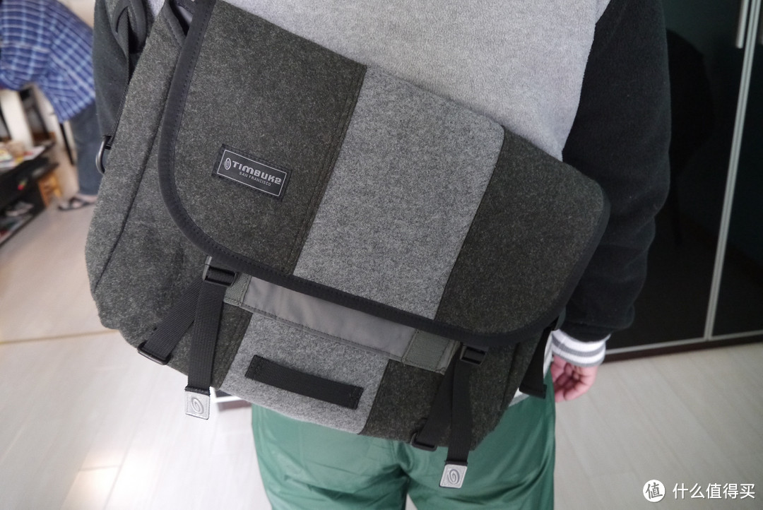 不免俗的入手 小神价 Timbuk2 天霸 经典邮差包