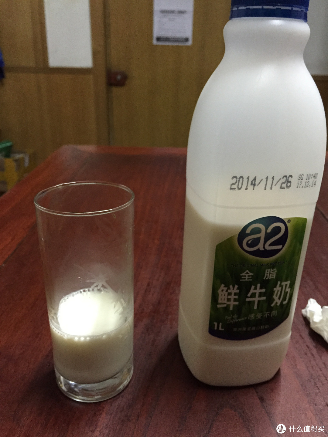 来自澳洲的蓝瓶盖 ：A2 巴氏杀菌全脂鲜牛奶 1L  蓝瓶的 好喝的~
