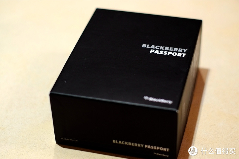 这个“莓子”有些“酸”：迟到的BlackBerry 黑莓 Passport