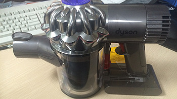 Dyson 戴森 DC61 手持吸尘器  喜大普奔100-240V全兼容