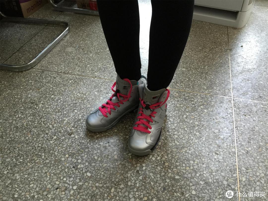 又是一年森日：Nike 耐克 Air Jordan 乔丹 6 Retro Gg 银粉情人节女款篮球鞋