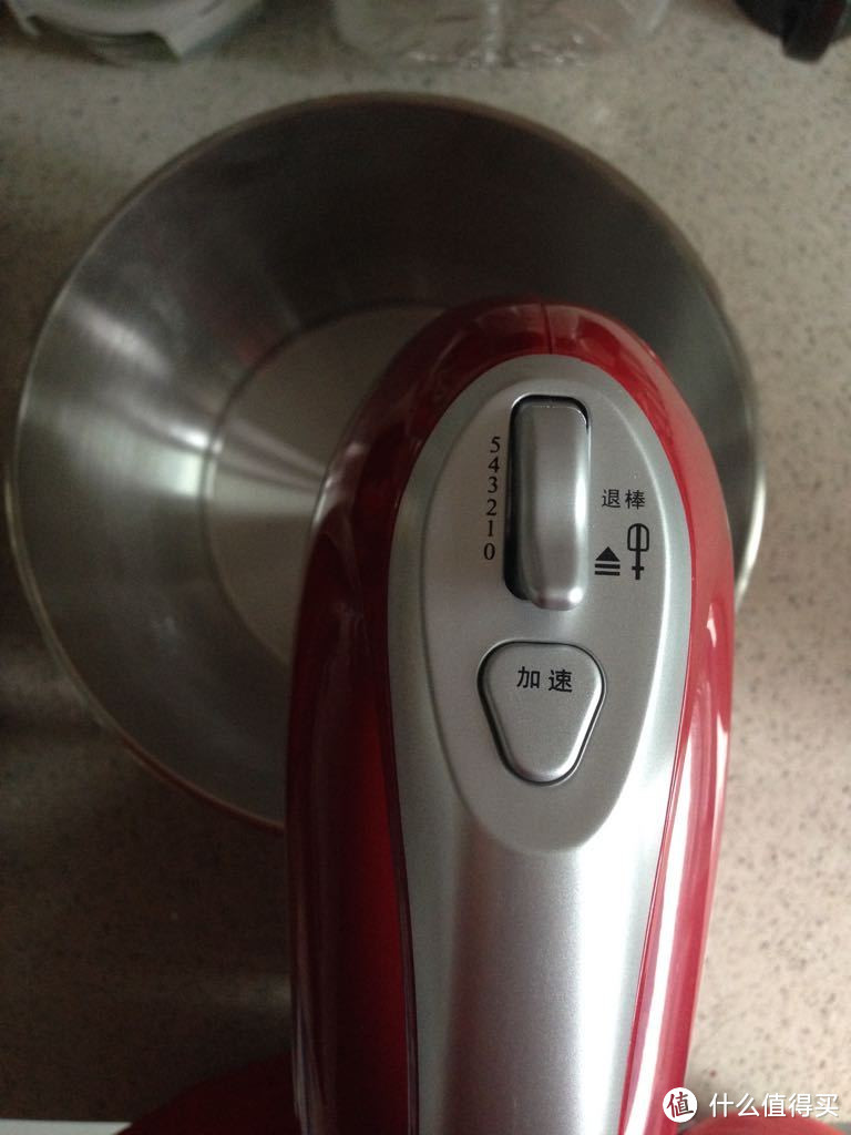 解放双手：MORPHY RICHARDS 英国摩飞 MR928 高端多功能打蛋器