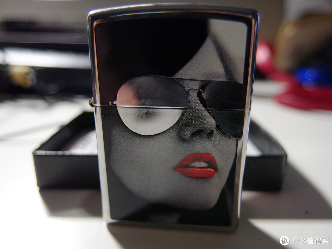 Zippo 3095 High Polish Chrome Sunglasses 烈焰红唇打火机