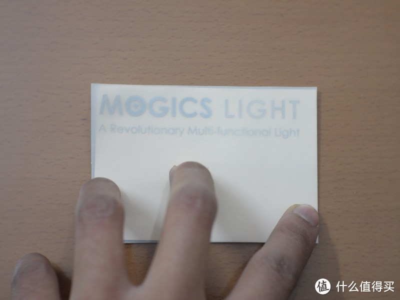 动静皆宜，轻盈的夜精灵--CARD Mogics Light 摩奇客多功能灯
