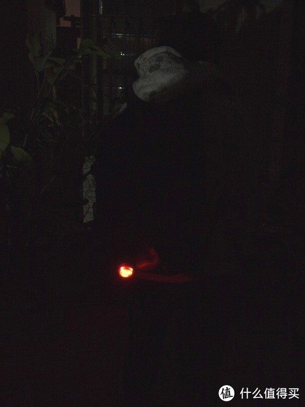 动静皆宜，轻盈的夜精灵--CARD Mogics Light 摩奇客多功能灯