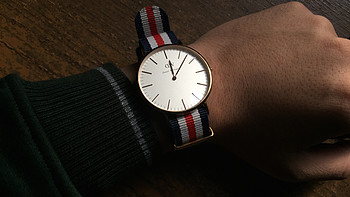 DW的小清新演化史：Daniel Wellington 丹尼尔•惠灵顿 Classic 系列 石英男士手表 0102DW