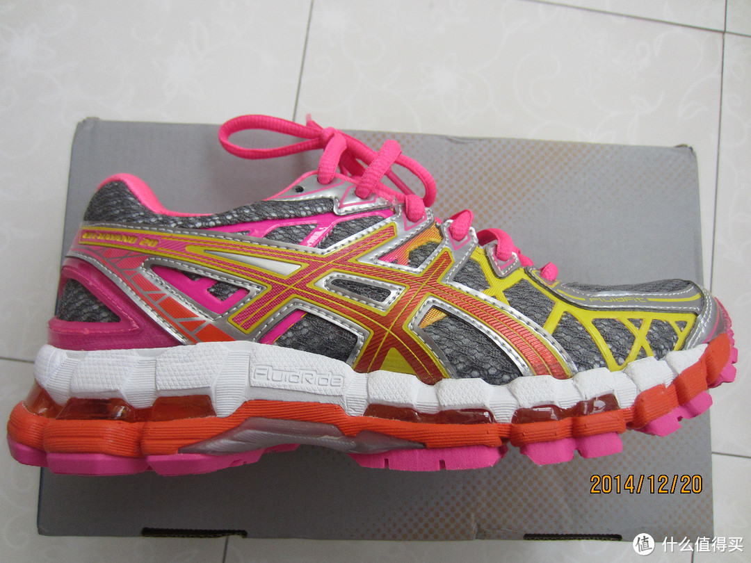 小女生的最爱：美亚购入ASICS 亚瑟士 Gel-Kayano 20 女士*级支撑旗舰跑鞋