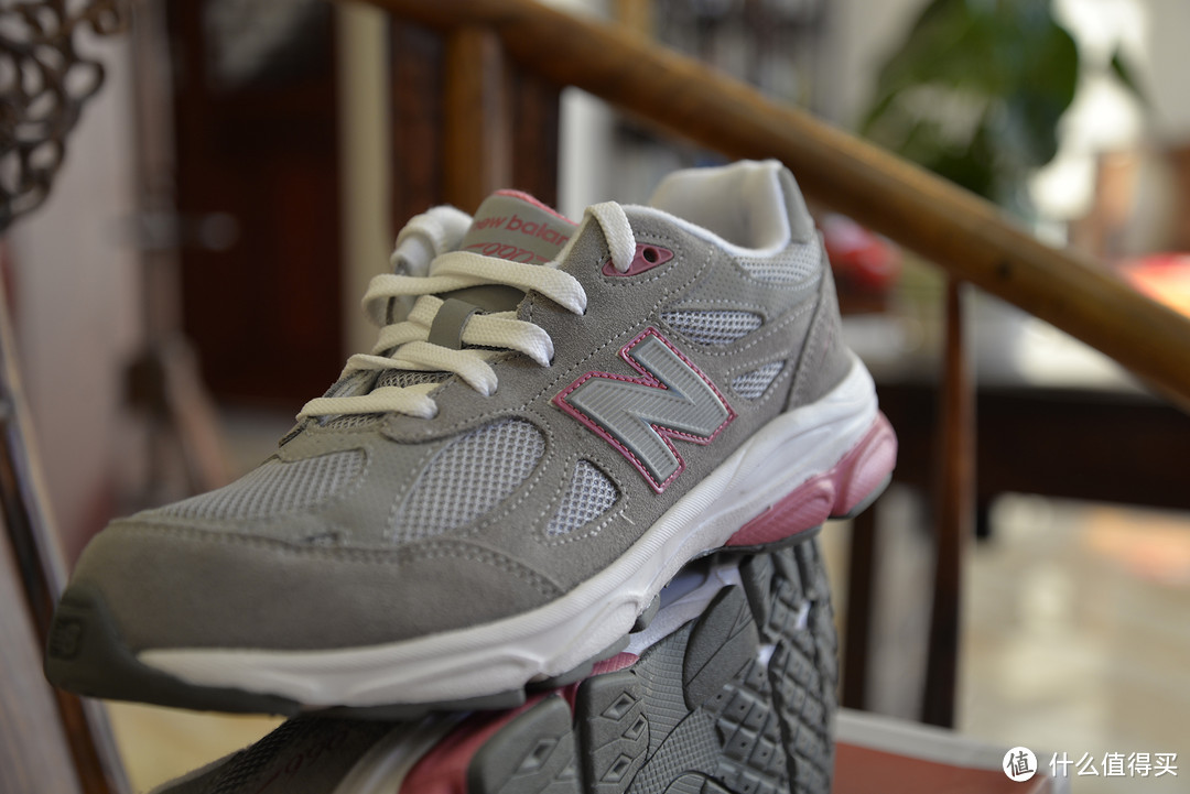 一家三口的 new balance 新百伦 990 休闲运动鞋