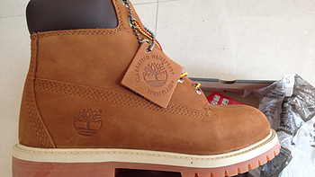 小脚的意外收获：Timberland 添柏岚 6 Inch Classic Premium WP 大童款防水工装靴