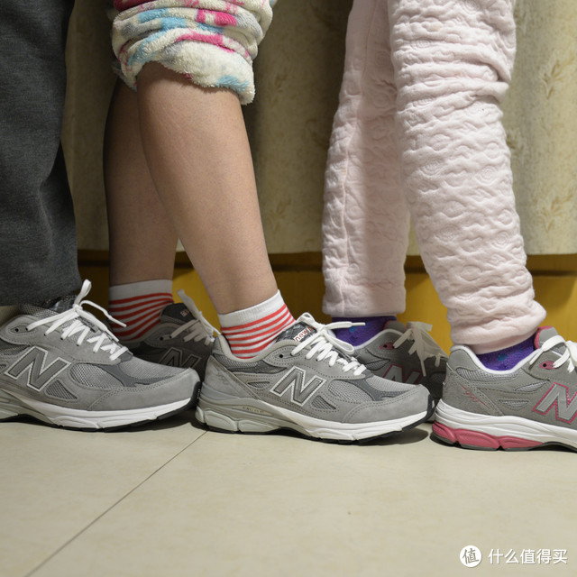 一家三口的 new balance 新百伦 990 休闲运动鞋