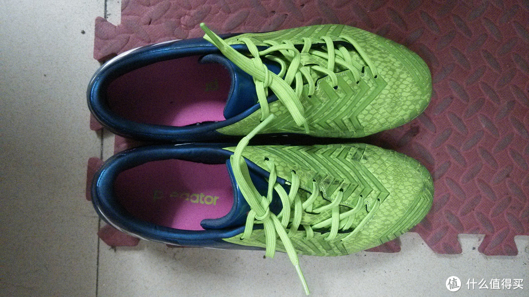 2014圣诞特别征稿：送LG的adidas 阿迪达斯 专业足球鞋 M20144