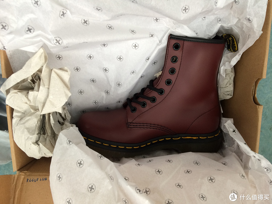 穿靴子的黑马胖子：Dr. Martens 1460 Re-Invented 8孔马丁靴