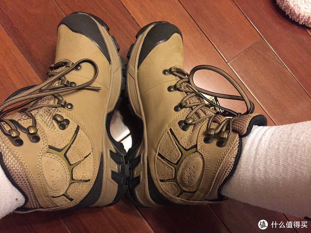 TOREAD 探路者 中性 魔瞳 GORE-TEX 登山鞋 TF3736H234