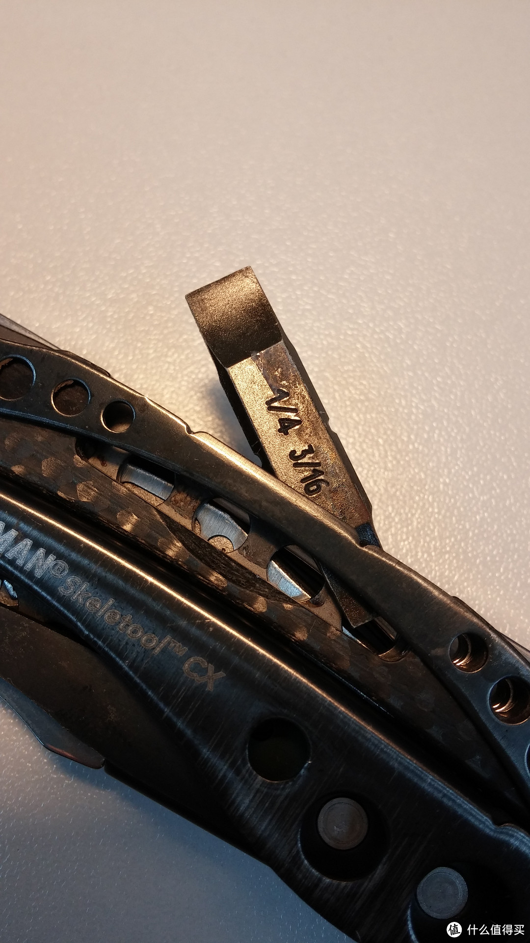 男儿何不带黑侠，收取佳人满天心： Leatherman 莱泽曼 830850 Skeletool CX 黑侠 工具钳