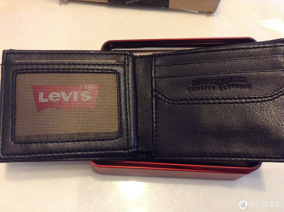 黑五购之Levi's 李维斯 Extra Capacity Slimfold Wallet 男士真皮钱包