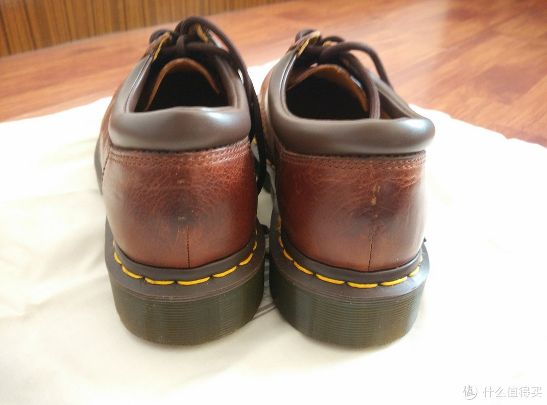 基友人肉带回的Dr. Martens 8053 Lace-Up 休闲皮鞋和Fossil 公文包