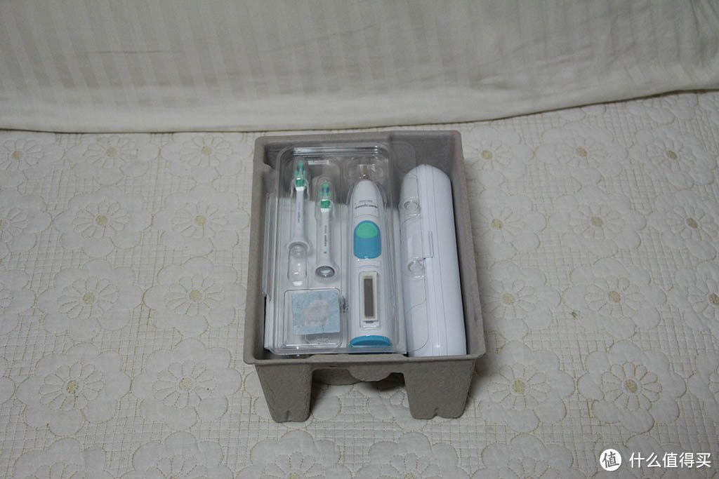 第一次美亚直邮购入Philips 飞利浦 Sonicare HX6212/05 电动牙刷