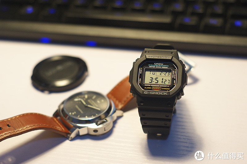 纯朴简单的 CASIO 卡西欧 G-Shock DW5600E-1V 男款腕表