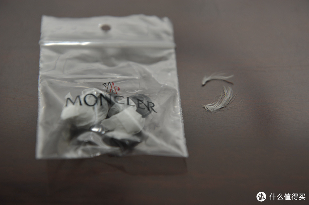 MONCLER 蒙口 羽绒服 4236449 53334 742 HZ