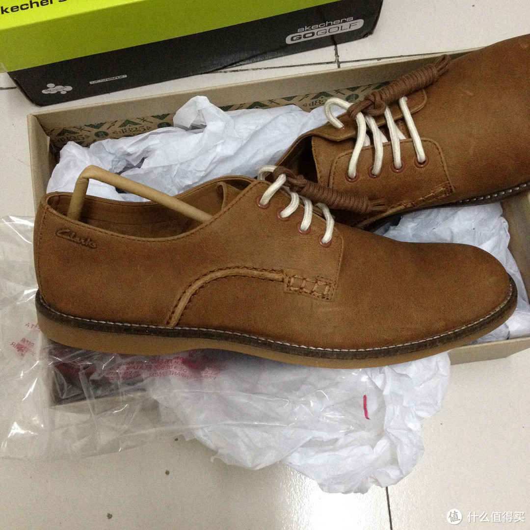 Clarks 其乐 Farli Walk 休闲皮鞋 & Skechers 斯凯奇 Go Golf-Drive 高尔夫鞋