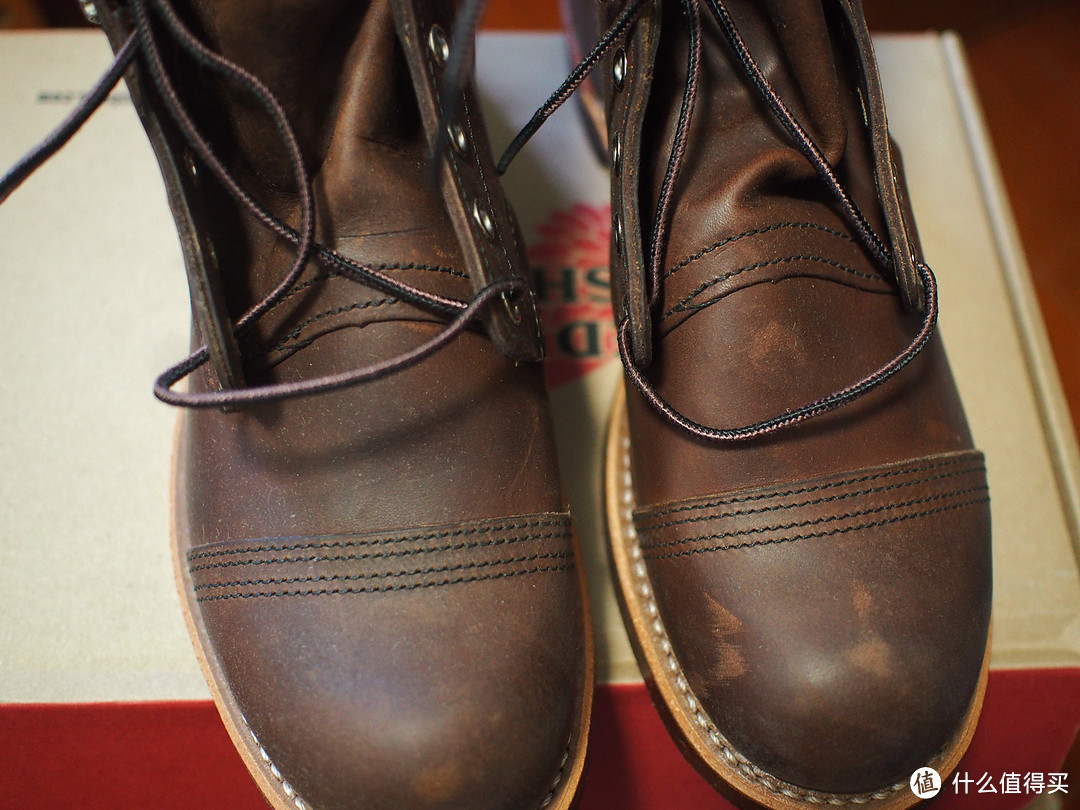 热门款工装靴的对决：Red Wing 红翼8111 VS CHIPPEWA 1901M25