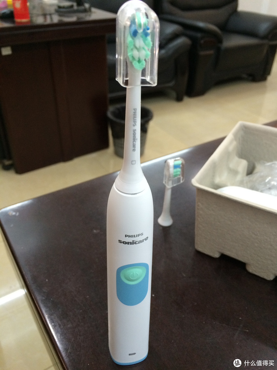 PHILIPS 飞利浦 Sonicare HX6212/05 电动牙刷套装