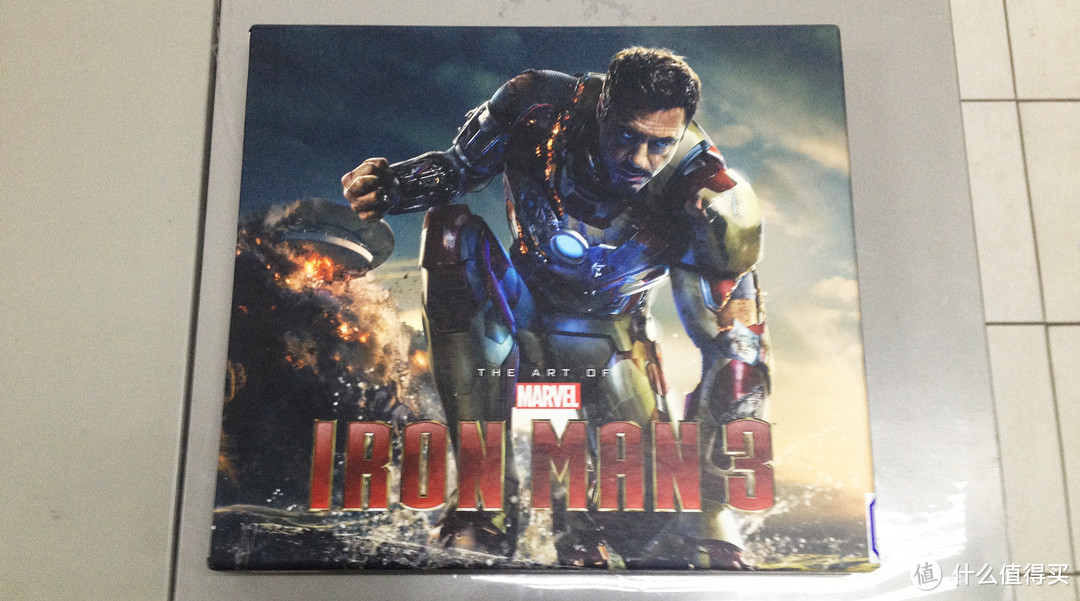 钢铁的末日狂欢：《Marvel's Iron Man 3: The Art of the Movie Slipcase》钢铁侠画册