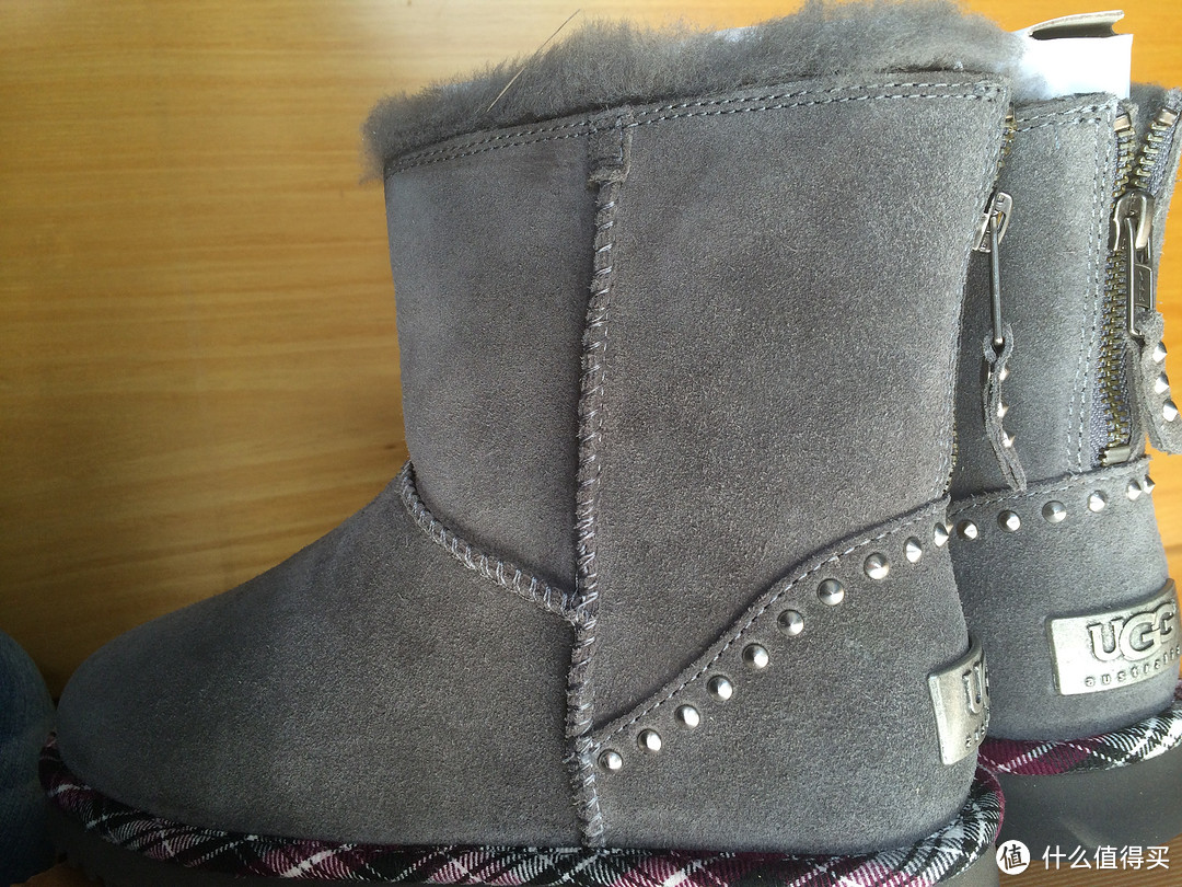 UGG美国官网入手UGG Classic Mini Rock