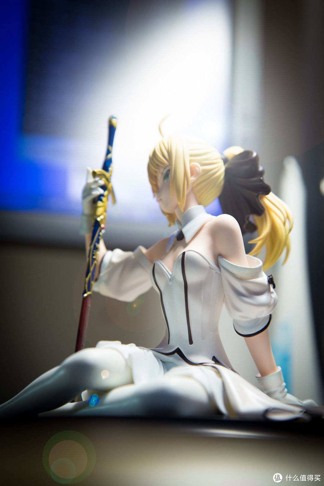 送自己一个手办：坐姿 saber lily