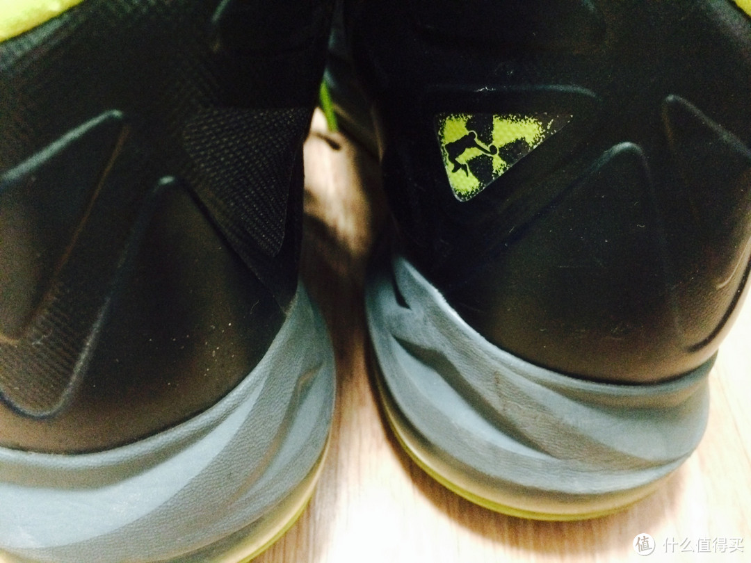 小媳妇儿的运动鞋们：Mizuno Prophecy 3、New Balance 574、Nike Lebron X(GS)