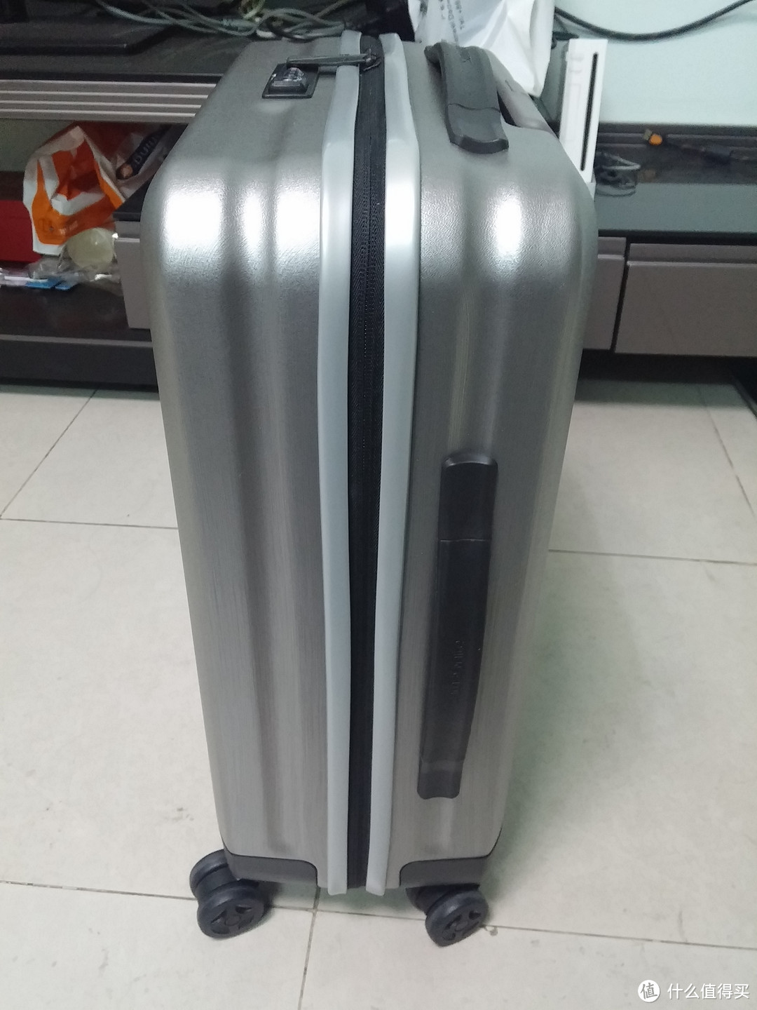 Samsonite 新秀丽 官网海淘 Inova Spinner 20寸商务拉杆箱