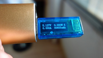 OLED 电压电流表到手，顺便普及测量知识