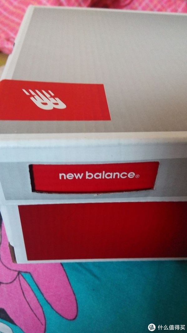 不废话了,上图. 鞋盒 厂家标识,,话说江西也产新百伦了?