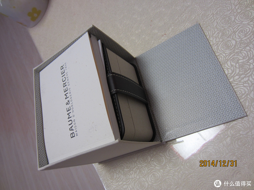 迟到的礼物：Baume & Mercier 名士 Hampton系列 女士皮带腕表 MOA10081​