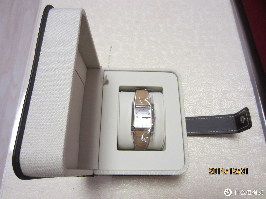 迟到的礼物：Baume & Mercier 名士 Hampton系列 女士皮带腕表 MOA10081​