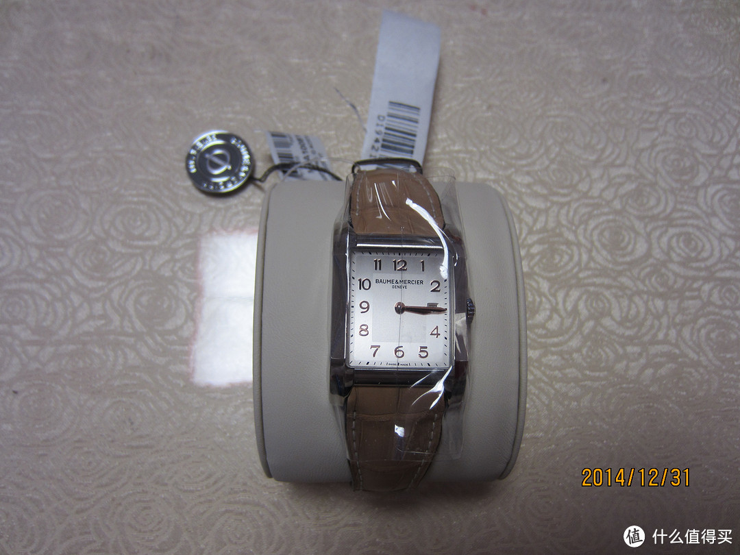 迟到的礼物：Baume & Mercier 名士 Hampton系列 女士皮带腕表 MOA10081​