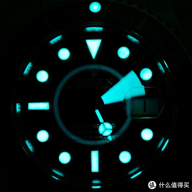 那一抹目眩神迷的绿：ROLEX 劳力士 绿水鬼 116610LV 机械腕表