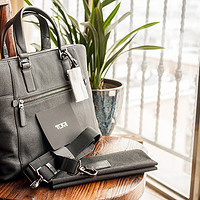 闺蜜及闺蜜男人们的包 篇一：TUMI 塔米 Beacon Hill系列 Branch Slim Laptop Briefcase 男士真皮公文包