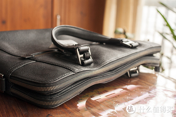 TUMI 塔米 Beacon Hill系列 Branch Slim Laptop Briefcase 男士真皮公文包