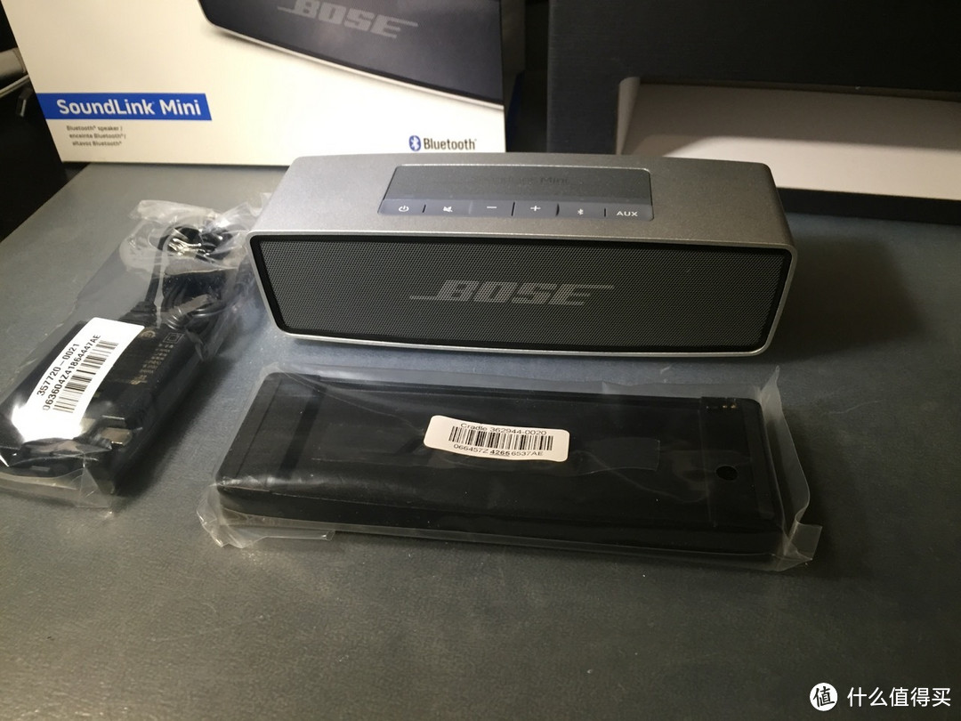 Bose 博士 SoundTrue 头戴式耳机、SoundLink Mini 蓝牙音箱