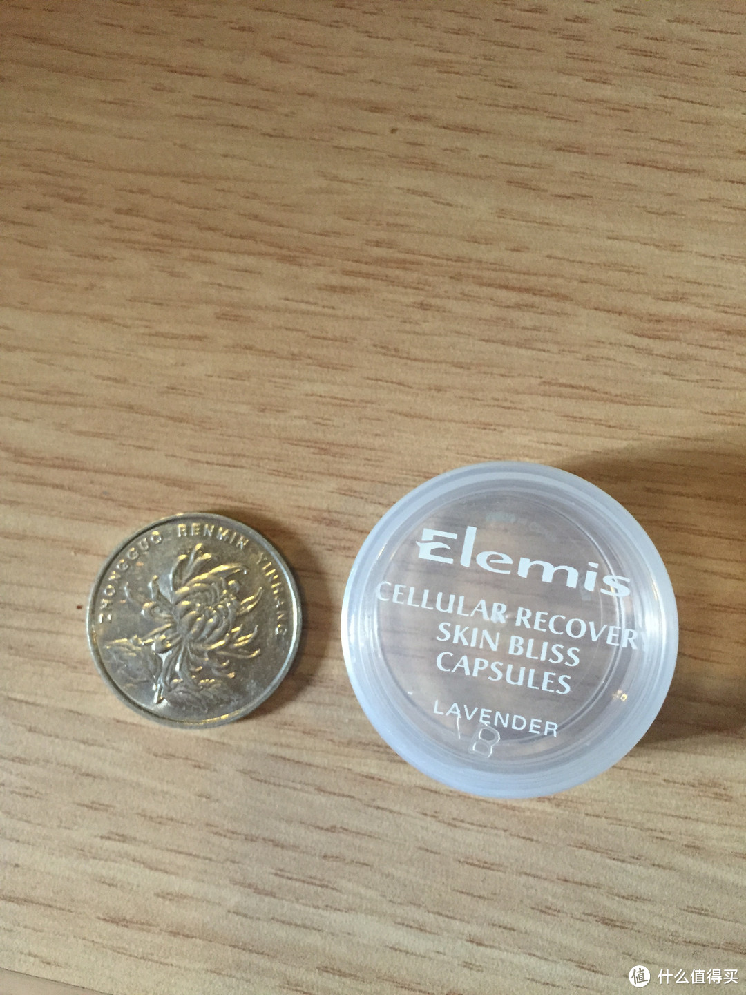 意料之外的护肤单品：elemis 细胞再生胶囊礼盒