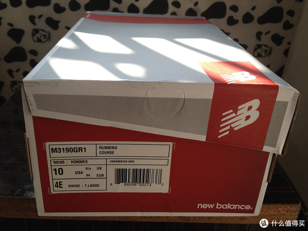 黑五剁手之二：New Balance 新百伦 M3190 男款跑鞋 红色版