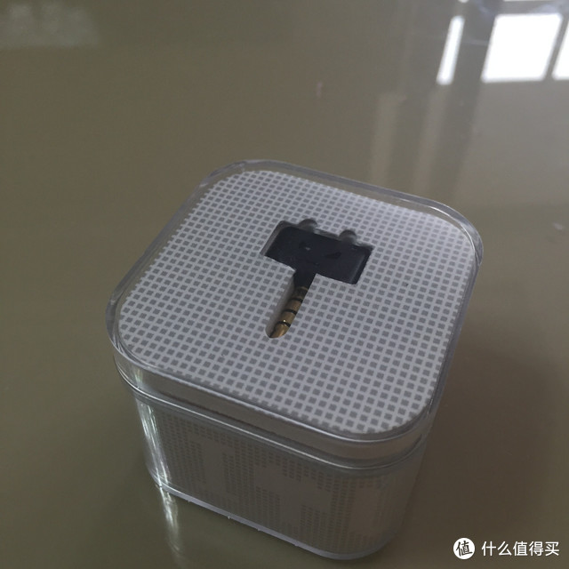 能用但不好用智能手机遥控器——遥控无忧 二代 智能手机遥控器