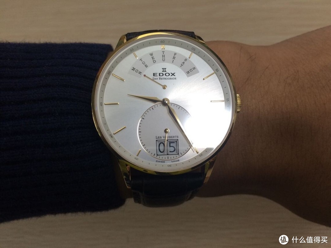 小众之选，另类土豪金：EDOX 依度 Les Vauberts系列 Day Retrograde 34005-37JA-AID 男款计时腕表